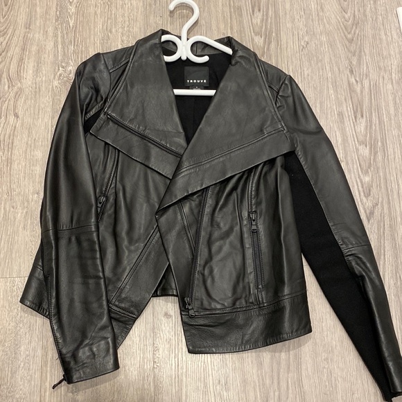 Trouve Leather Jacket - Picture 2 of 8